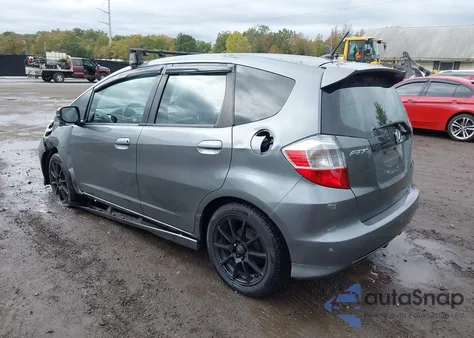 2011 Honda Fit Sport z USA, uszkodzony, nr VIN JHMGE8G58BC002238